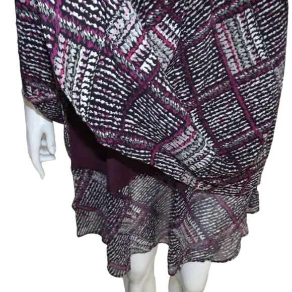 WHBM Dress, M, Smocked Neck/Keyhole, Sleeveless, Black/Purple-White Geometric - Picture 10 of 14